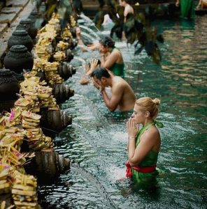 Purification on Tirta Empul Templw